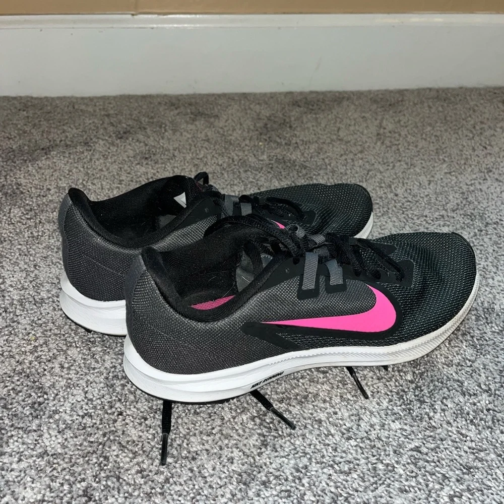 Nike Black and Pink Athletic Shoes with Mesh Design - Picture 1 of 8